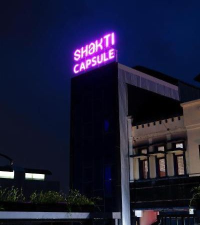 Hotel Shakti Capsule Bandung Exterior photo